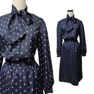 70s rrrruss printed long sleeve top and skirt . fits M to L